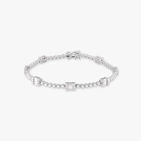 Luxurious Diamond Bracelet
