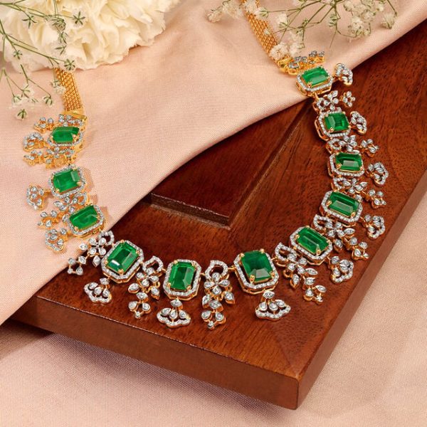 Lush Broad Necklace
