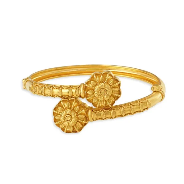 Everyday Luxe Gold Bangle