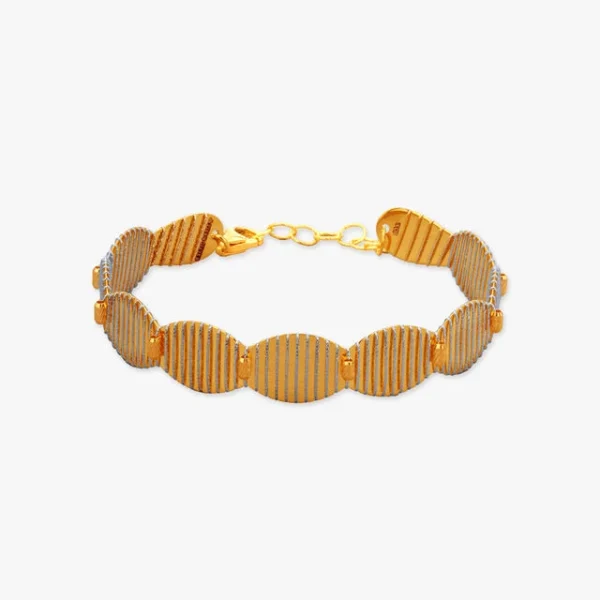 Glam Wave Gold Bangle - Image 3