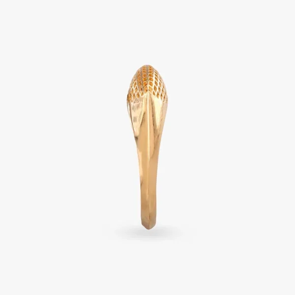 Sleek Grid Gold Finger Ring - Image 3