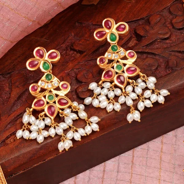 Elegant Guttapusala Necklace Set - Image 2