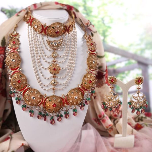 Versatile Necklace Set